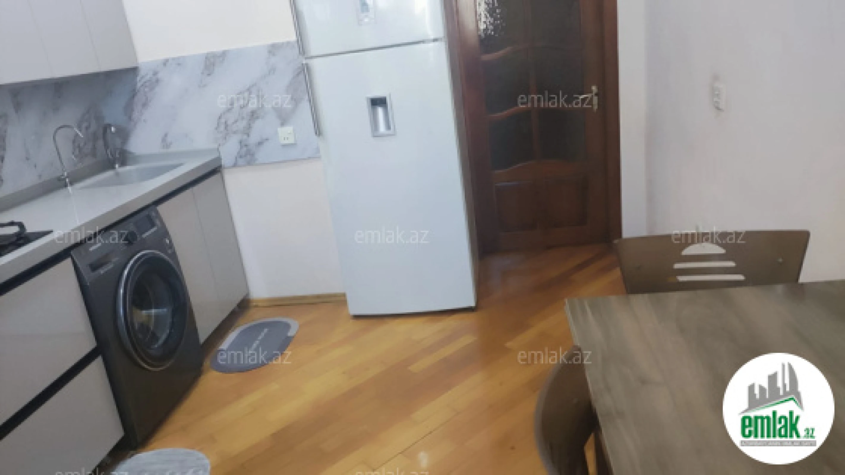 Satılır 3 otaqlı yeni tikili 105 m²