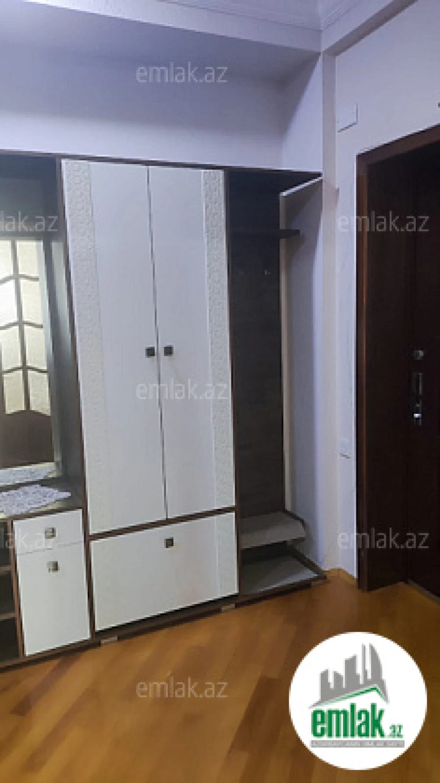Satılır 3 otaqlı yeni tikili 105 m²