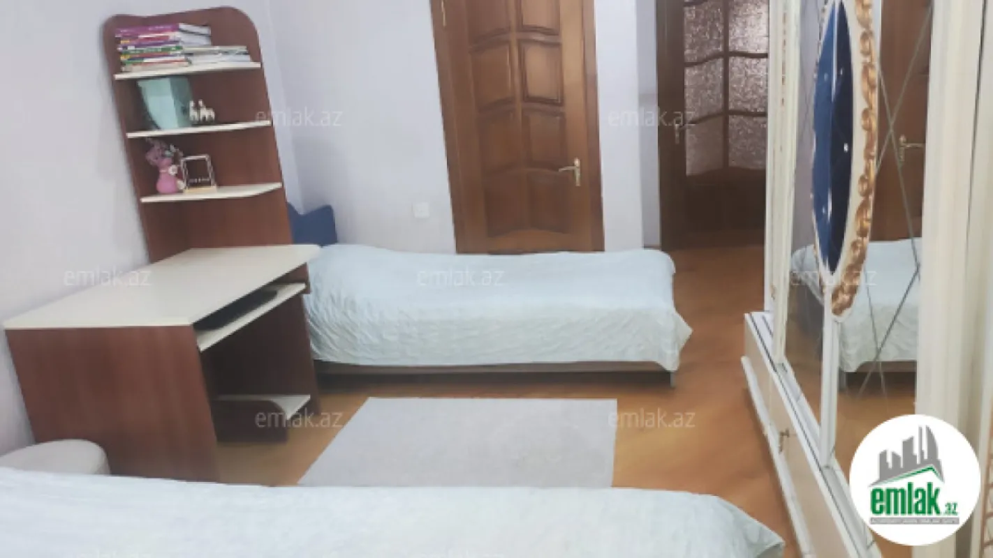 Satılır 3 otaqlı yeni tikili 105 m²