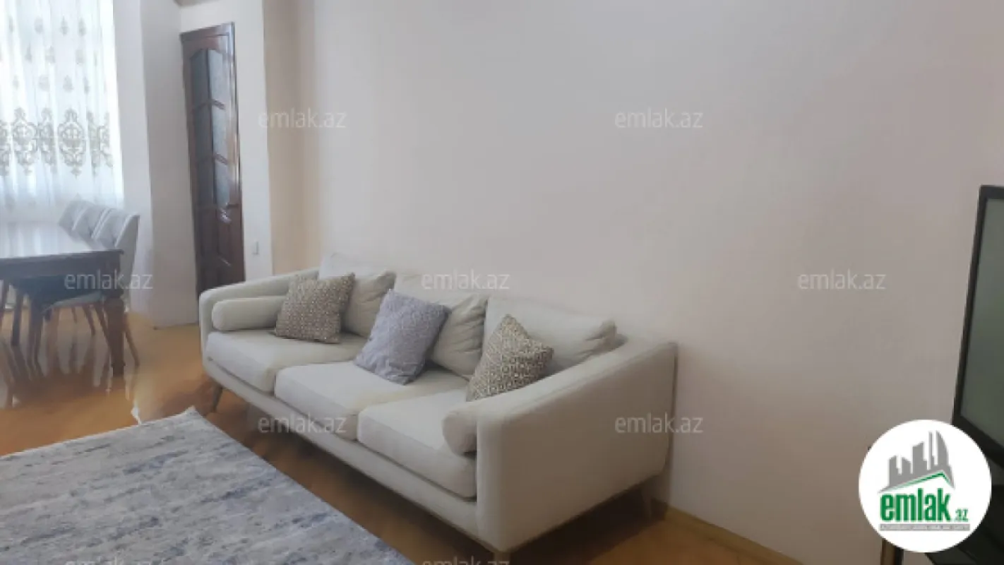 Satılır 3 otaqlı yeni tikili 105 m²
