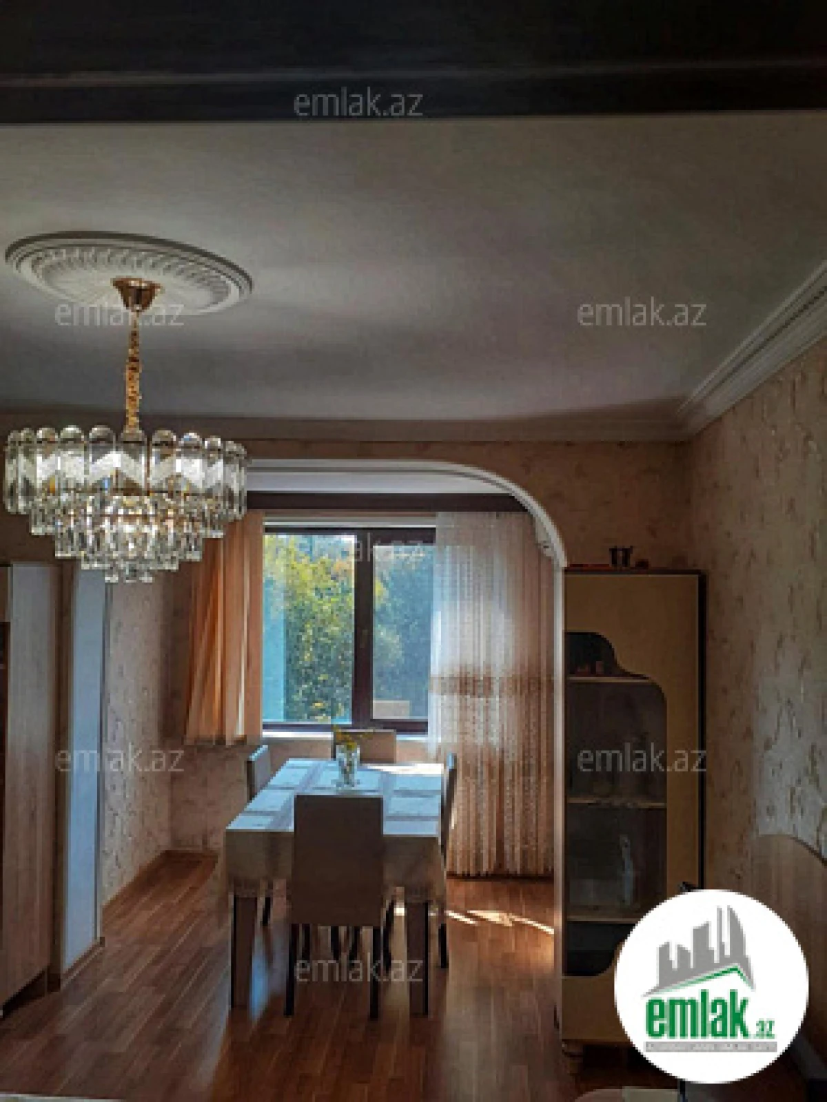 Satılır 3 otaqlı köhnə tikili 85 m²