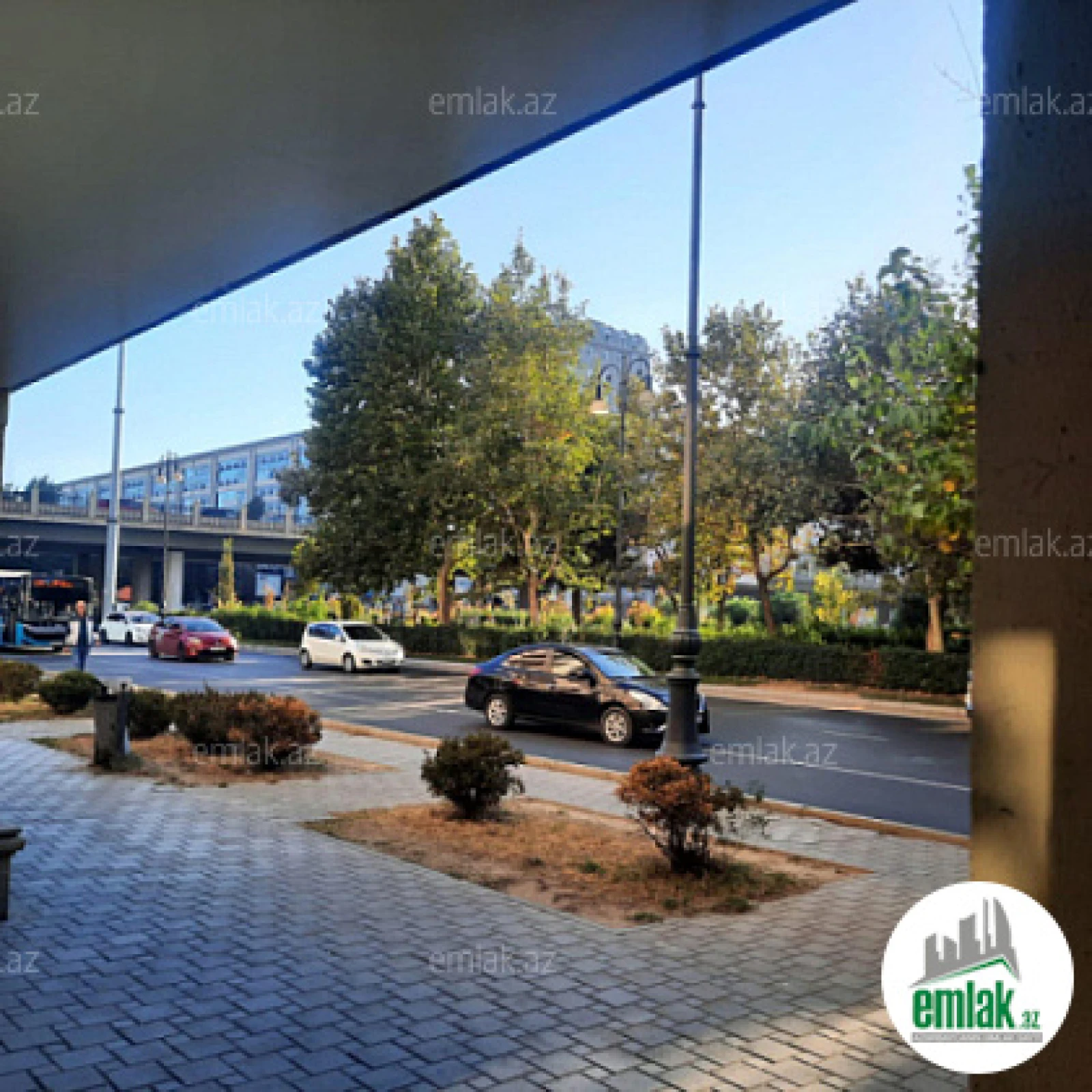 Satılır 3 otaqlı köhnə tikili 85 m²