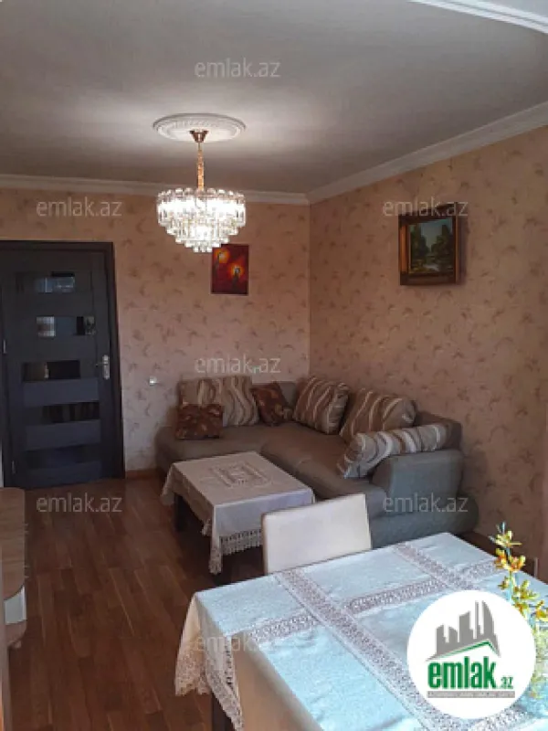 Satılır 3 otaqlı köhnə tikili 85 m²