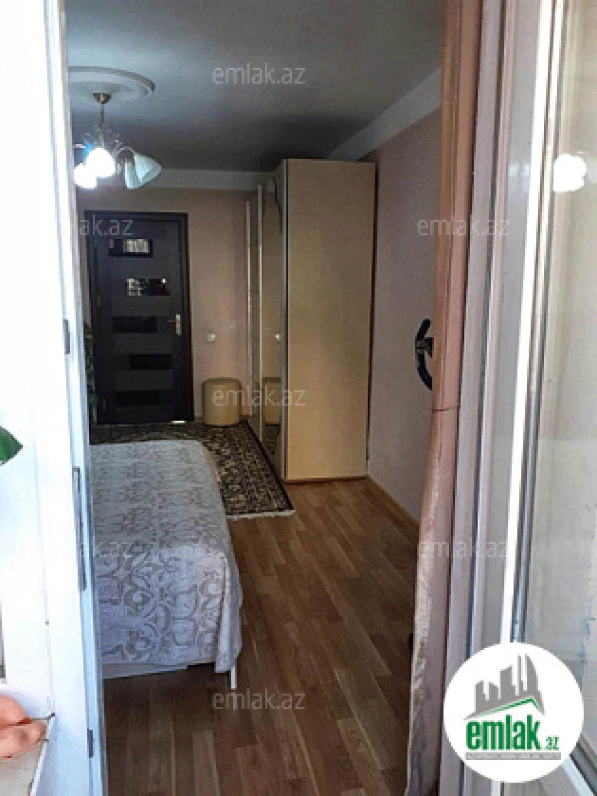 Satılır 3 otaqlı köhnə tikili 85 m²