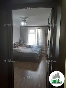 Satılır 3 otaqlı köhnə tikili 85 m²