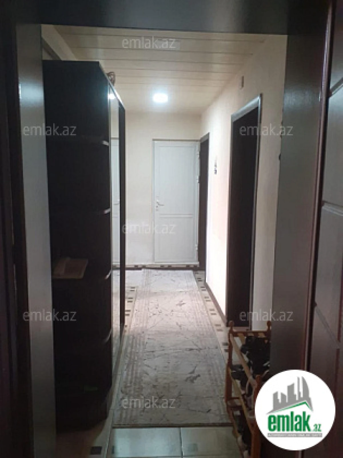 Satılır 3 otaqlı köhnə tikili 85 m²
