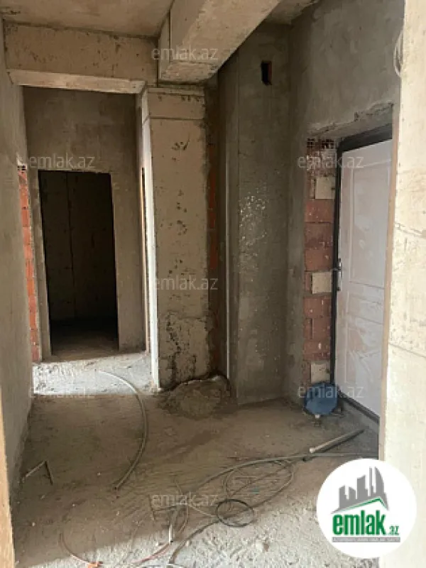 Satılır 2 otaqlı yeni tikili 82 m²