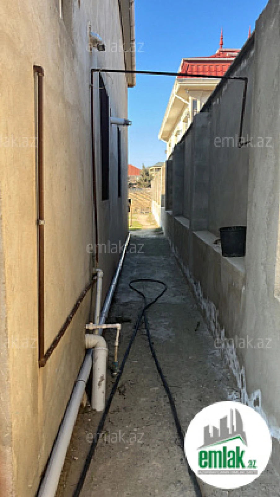 Satılır 5 otaqlı həyət evi 120 m²
