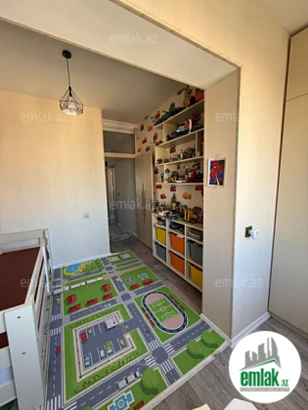 Satılır 3 otaqlı köhnə tikili 60 m²