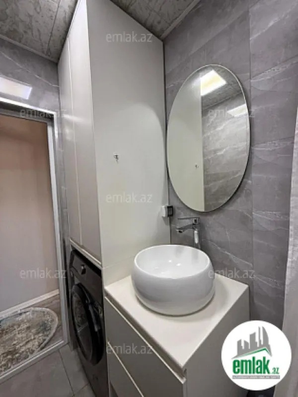 Satılır 3 otaqlı köhnə tikili 60 m²