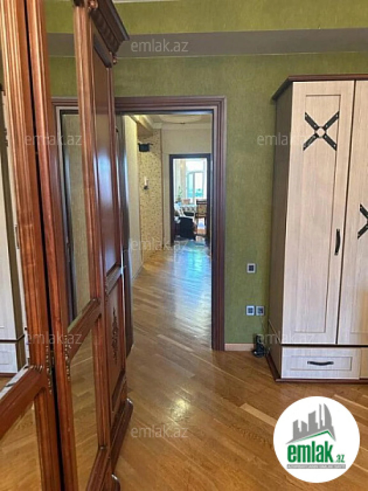 Satılır 2 otaqlı yeni tikili 106 m²