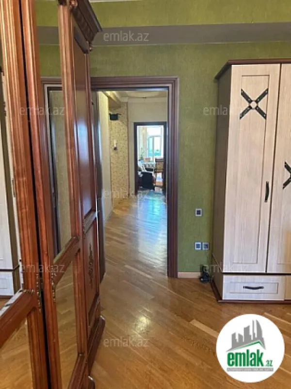 Satılır 2 otaqlı yeni tikili 106 m²