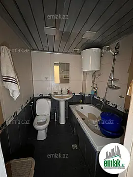 Satılır 2 otaqlı köhnə tikili 42 m²