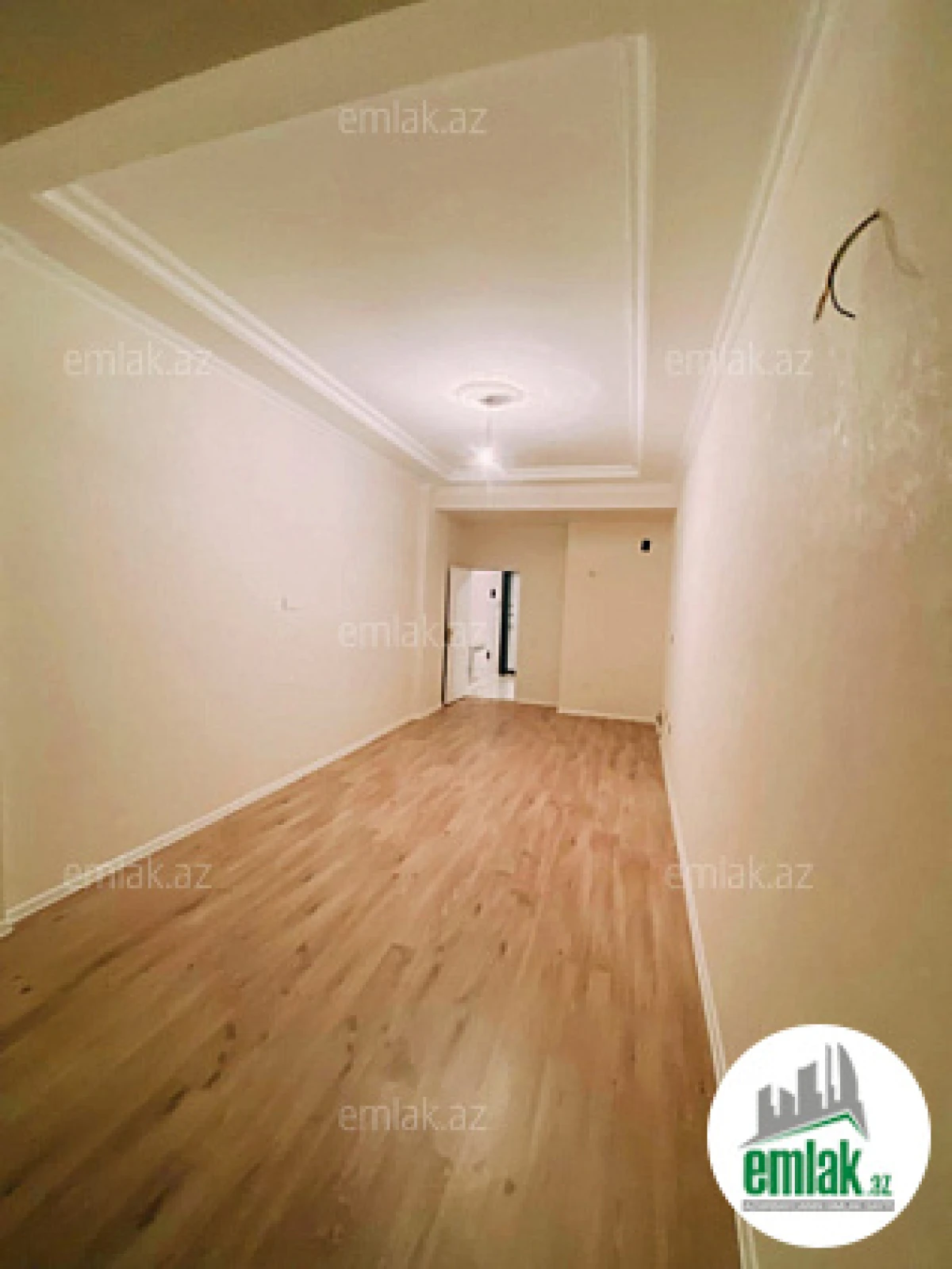 Satılır 2 otaqlı yeni tikili 74 m²