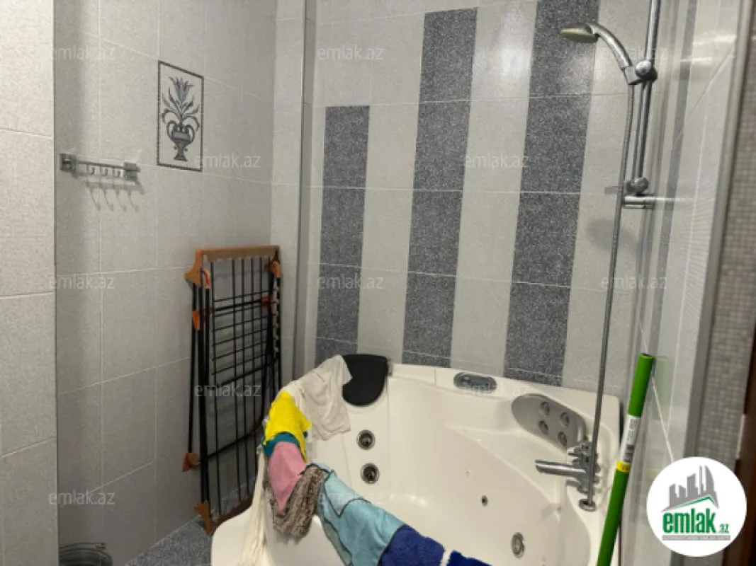 Satılır 2 otaqlı yeni tikili 106 m²