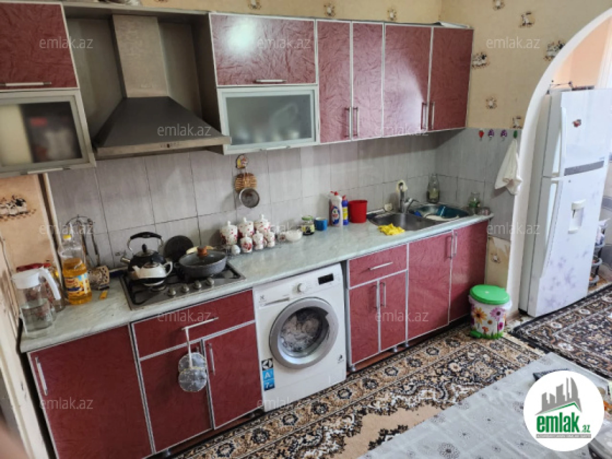 Satılır 3 otaqlı köhnə tikili 85 m²