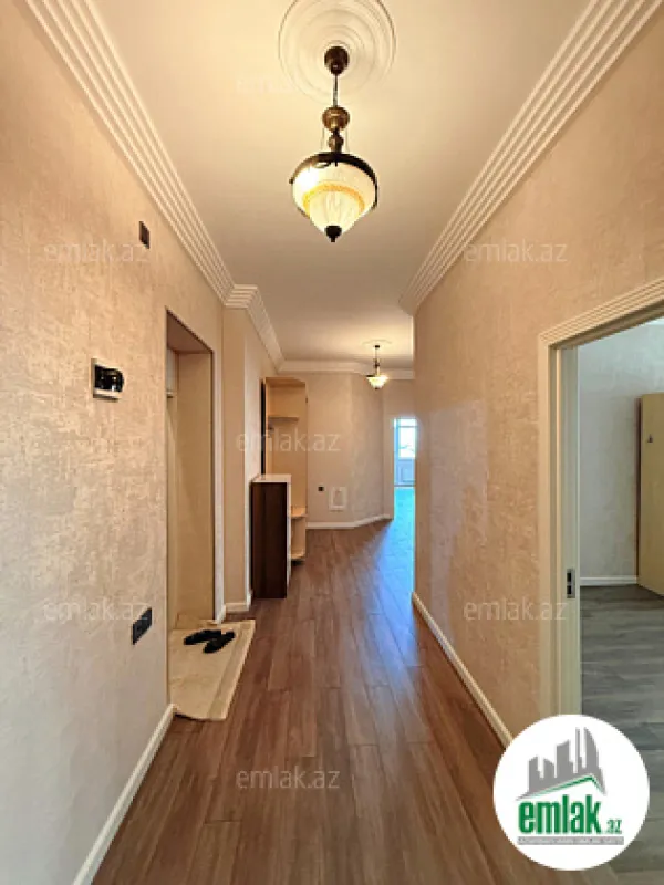 Satılır 3 otaqlı yeni tikili 120 m²