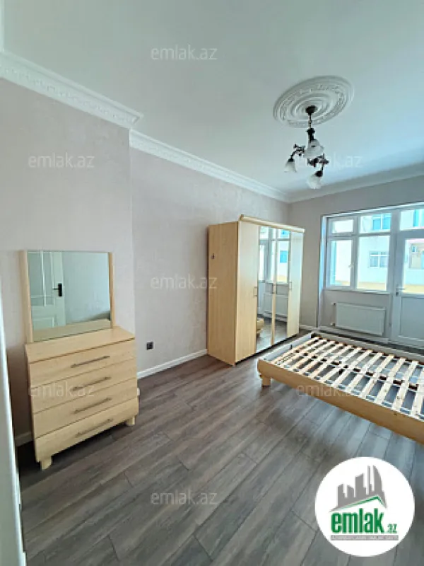 Satılır 3 otaqlı yeni tikili 120 m²