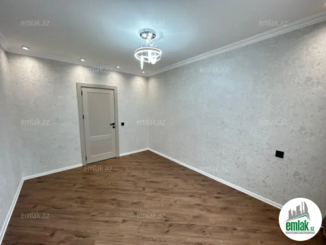 Satılır 3 otaqlı köhnə tikili 75 m²