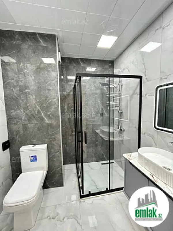 Satılır 3 otaqlı köhnə tikili 75 m²