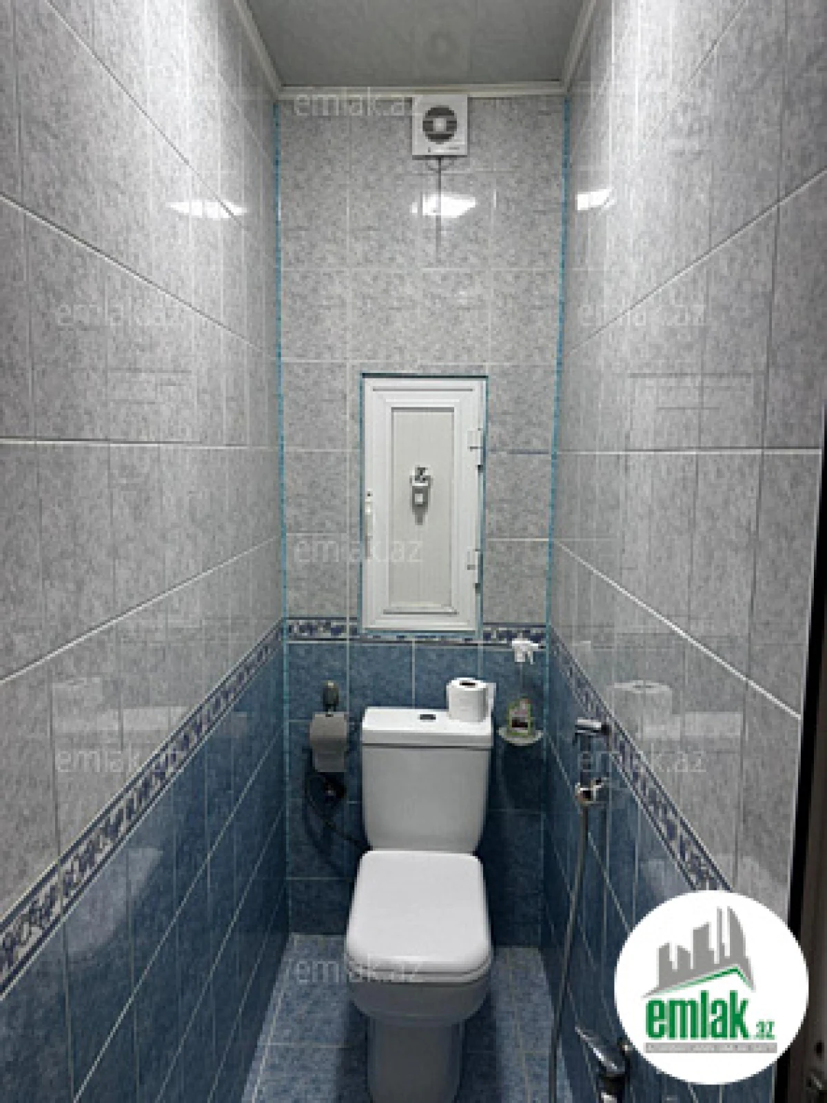 Satılır 4 otaqlı köhnə tikili 110 m²