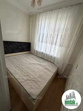 Satılır 2 otaqlı köhnə tikili 36 m²