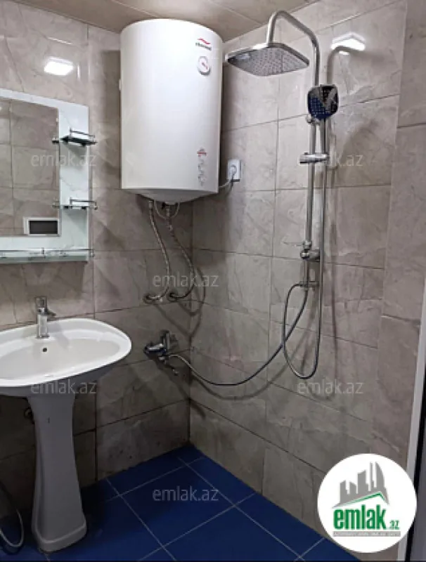 Satılır 2 otaqlı köhnə tikili 36 m²