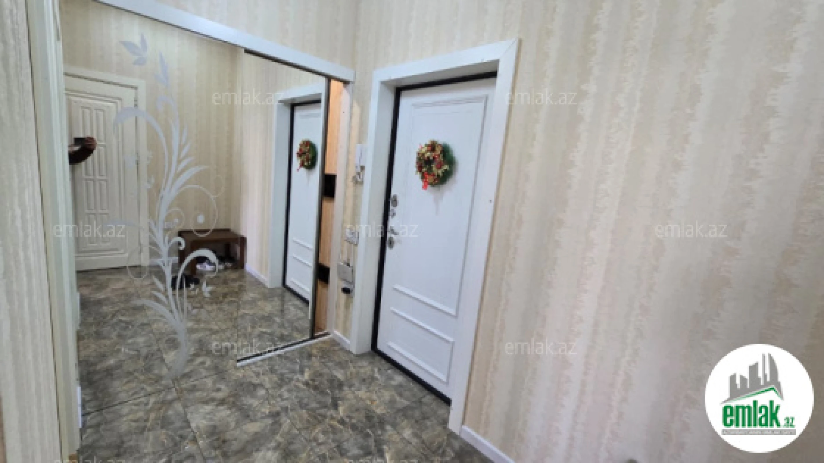 Satılır 2 otaqlı yeni tikili 65 m²