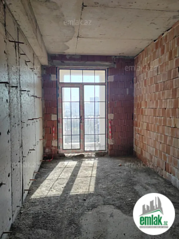 Satılır 4 otaqlı yeni tikili 145.5 m²