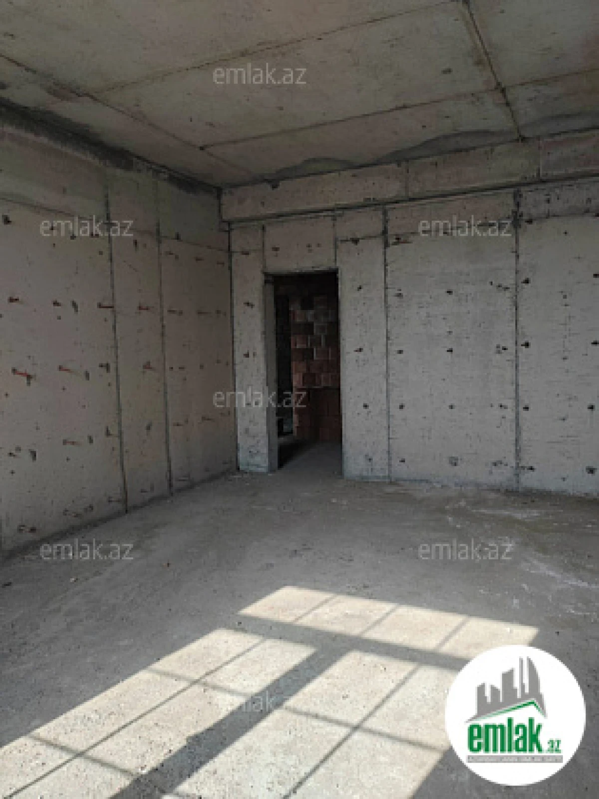 Satılır 4 otaqlı yeni tikili 145.5 m²