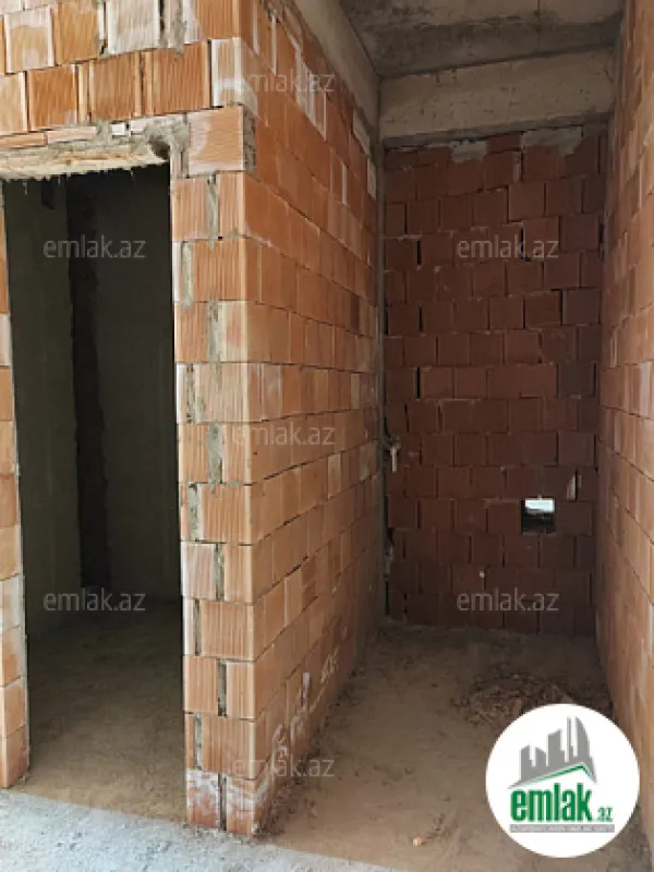 Satılır 4 otaqlı yeni tikili 145.5 m²