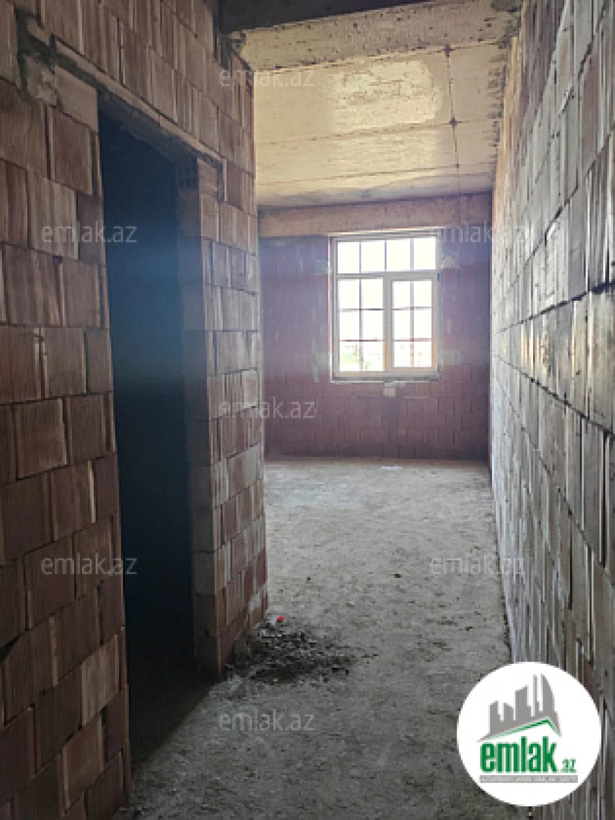 Satılır 4 otaqlı yeni tikili 145.5 m²