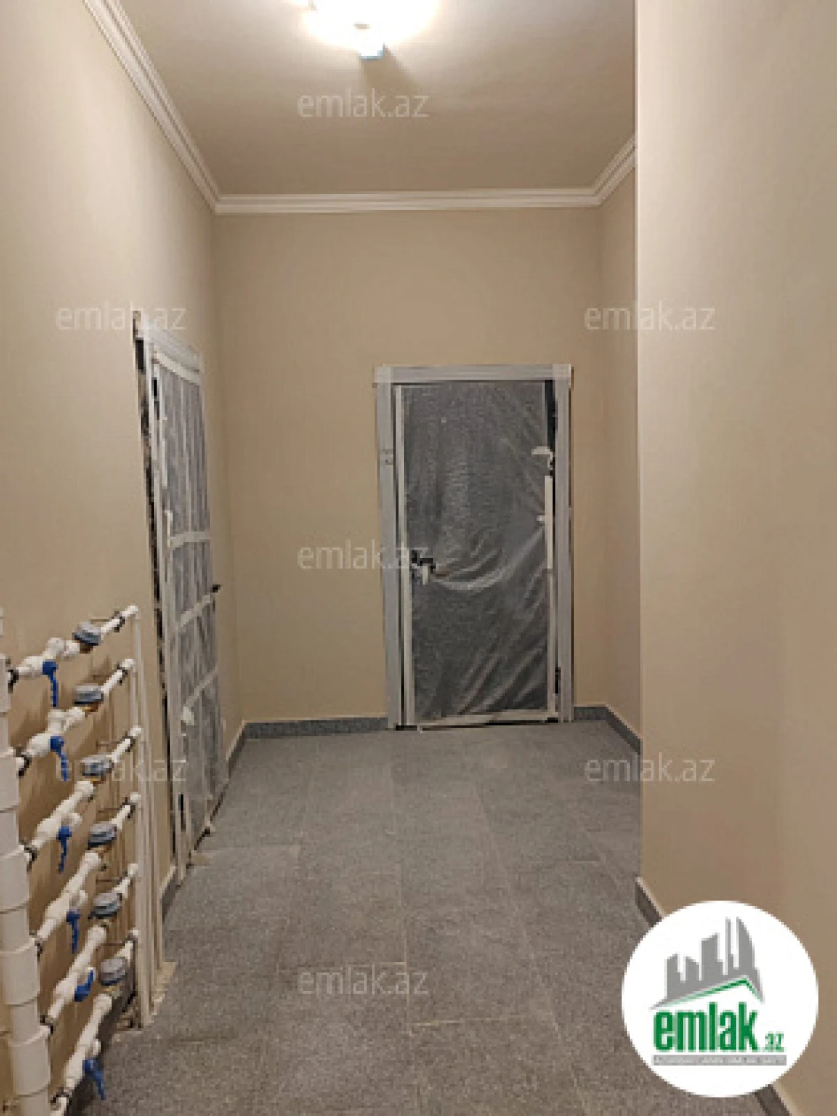 Satılır 4 otaqlı yeni tikili 145.5 m²