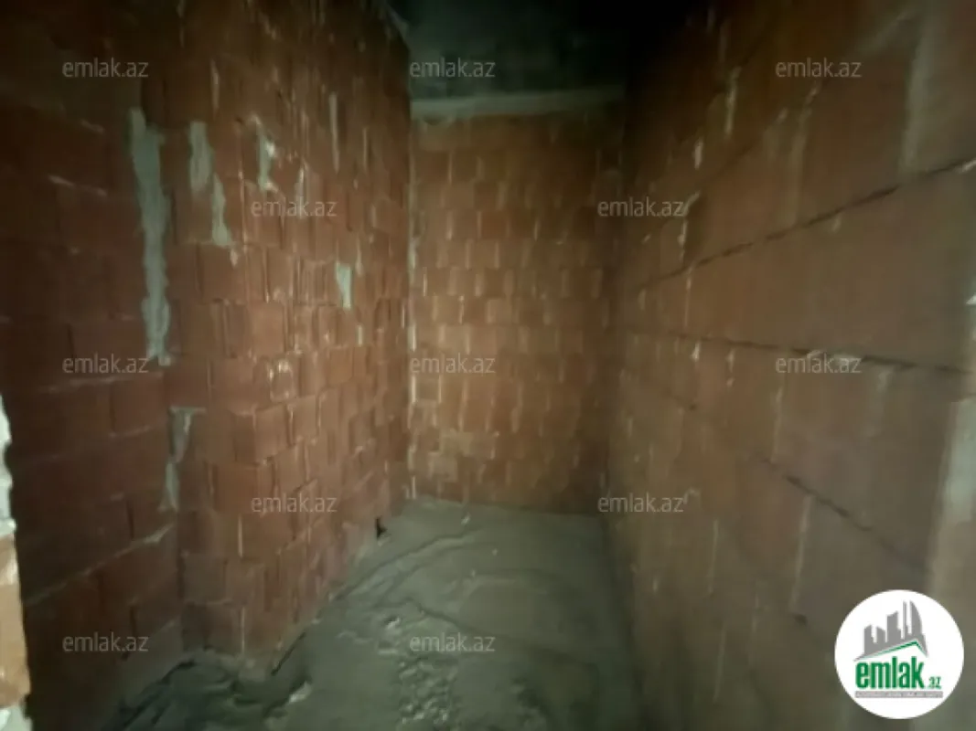 Satılır 2 otaqlı yeni tikili 80 m²