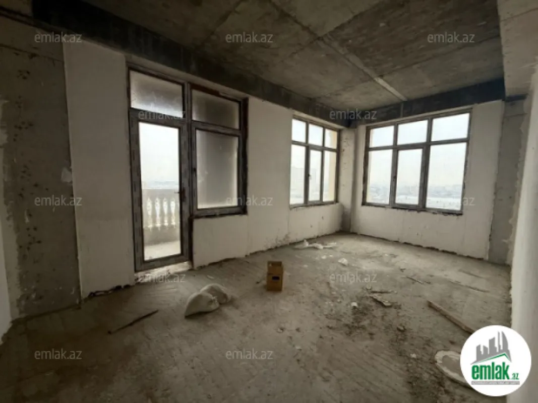 Satılır 2 otaqlı yeni tikili 80 m²