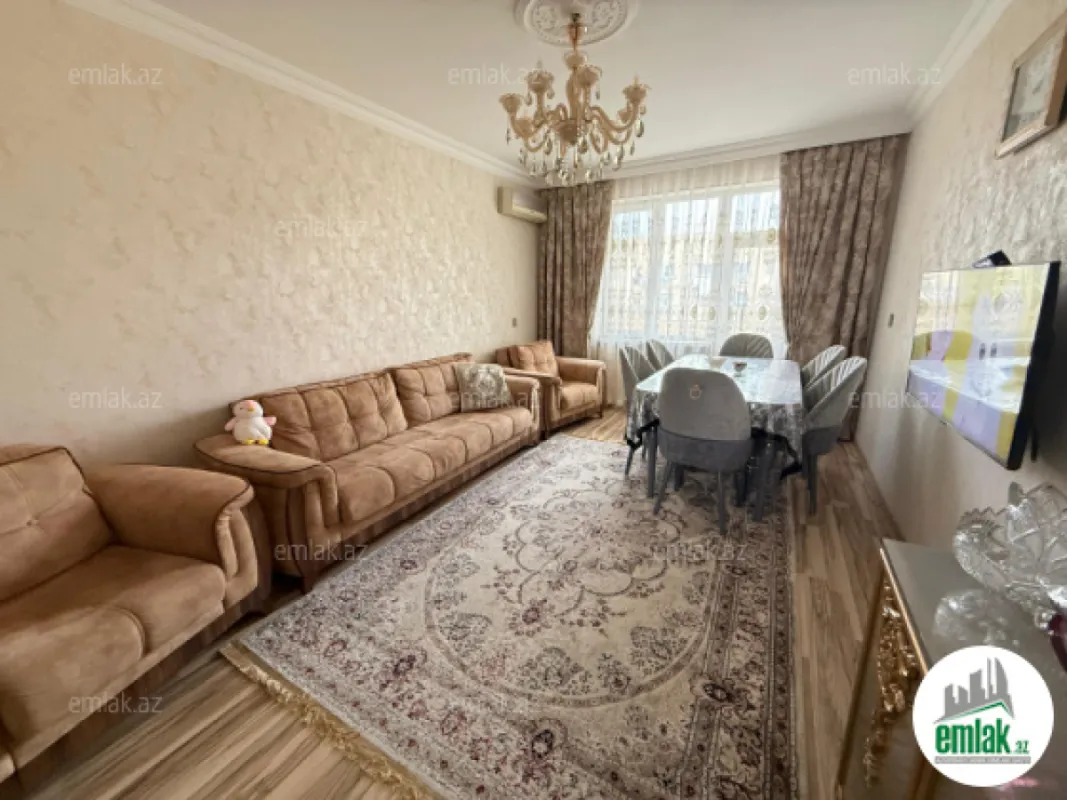 Satılır 3 otaqlı köhnə tikili 95 m²