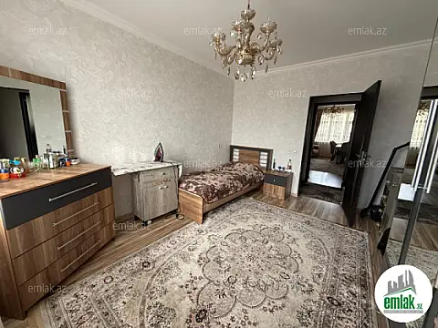 Satılır 3 otaqlı köhnə tikili 95 m²