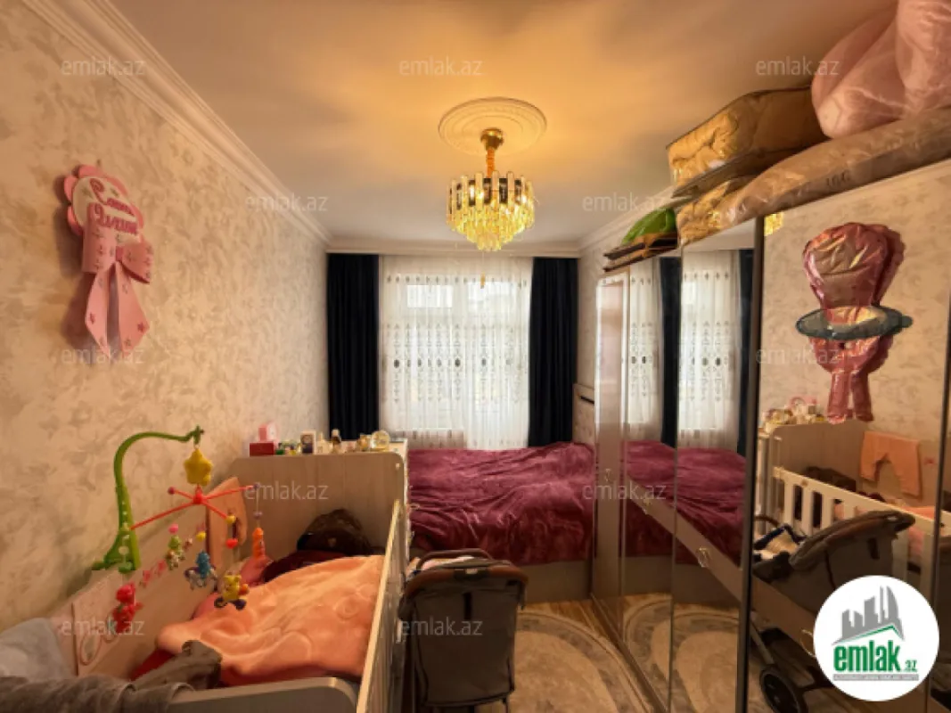 Satılır 3 otaqlı köhnə tikili 95 m²