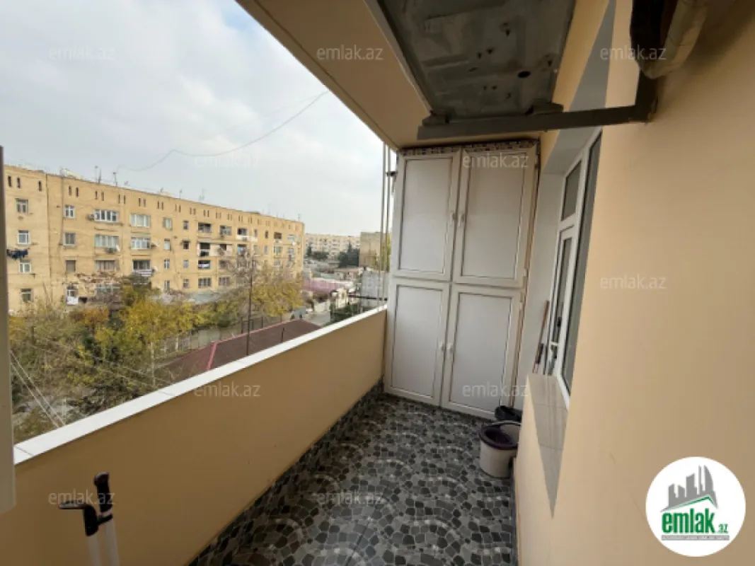 Satılır 3 otaqlı köhnə tikili 95 m²