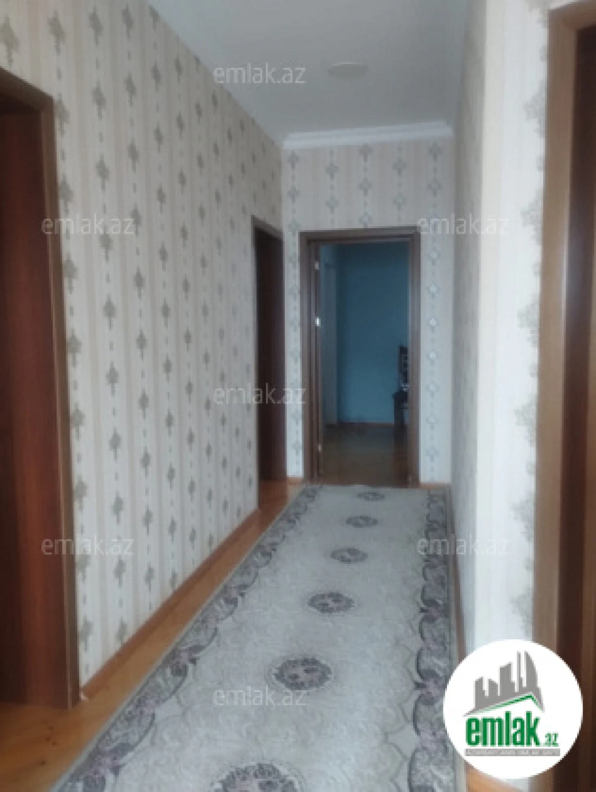 Satılır 5 otaqlı həyət evi 220 m²