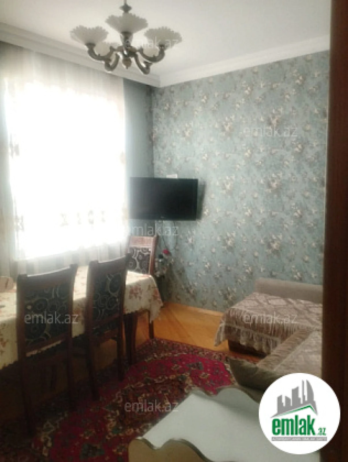 Satılır 5 otaqlı həyət evi 220 m²