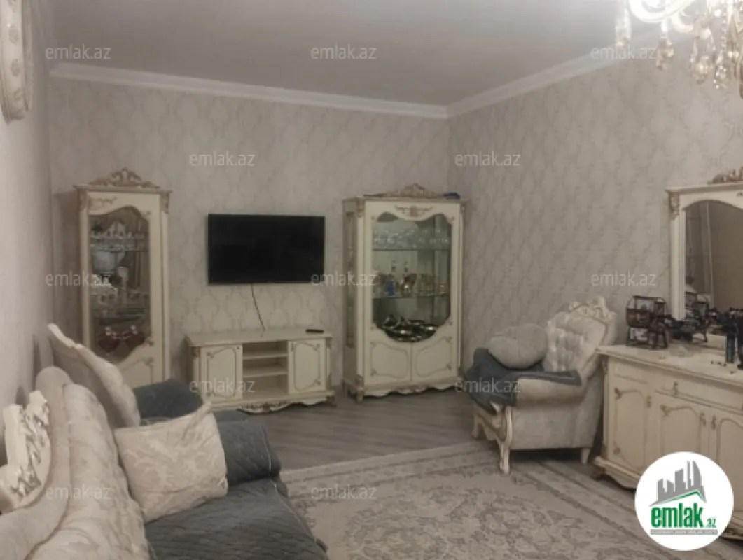 Satılır 5 otaqlı həyət evi 220 m²