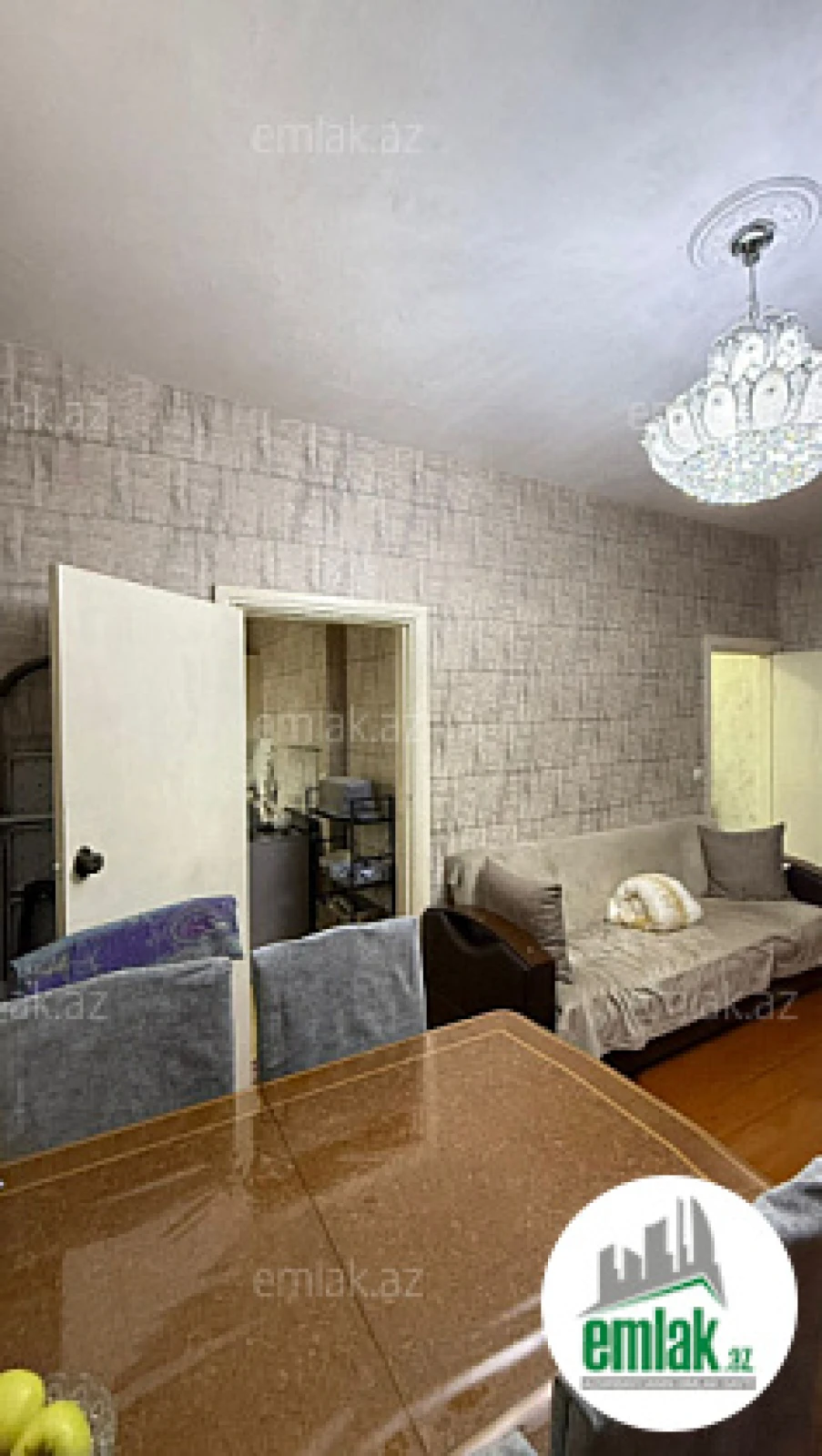 Satılır 2 otaqlı köhnə tikili 45 m²