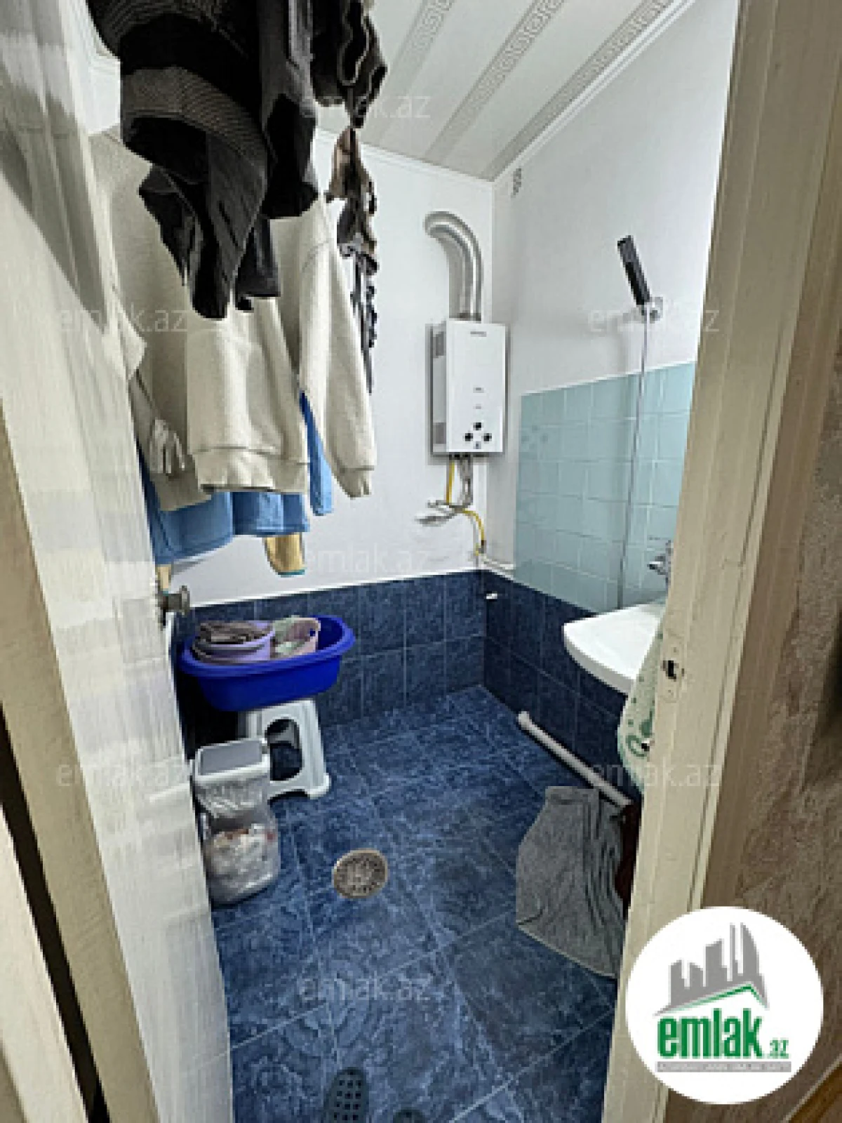 Satılır 2 otaqlı köhnə tikili 45 m²