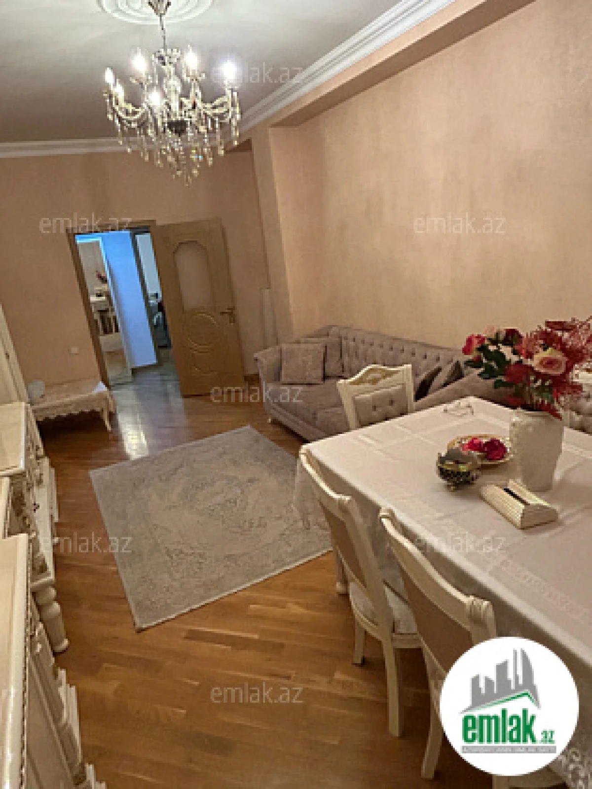 Satılır 3 otaqlı yeni tikili 90 m²