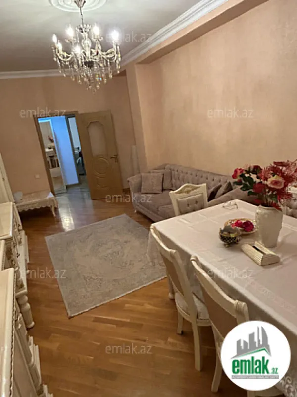 Satılır 3 otaqlı yeni tikili 90 m²