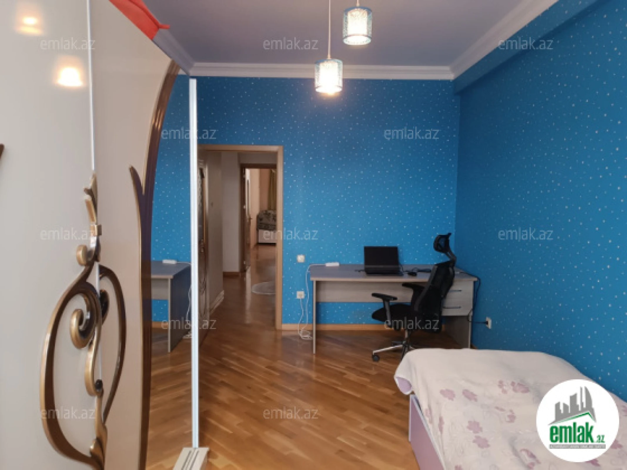 Satılır 3 otaqlı yeni tikili 90 m²