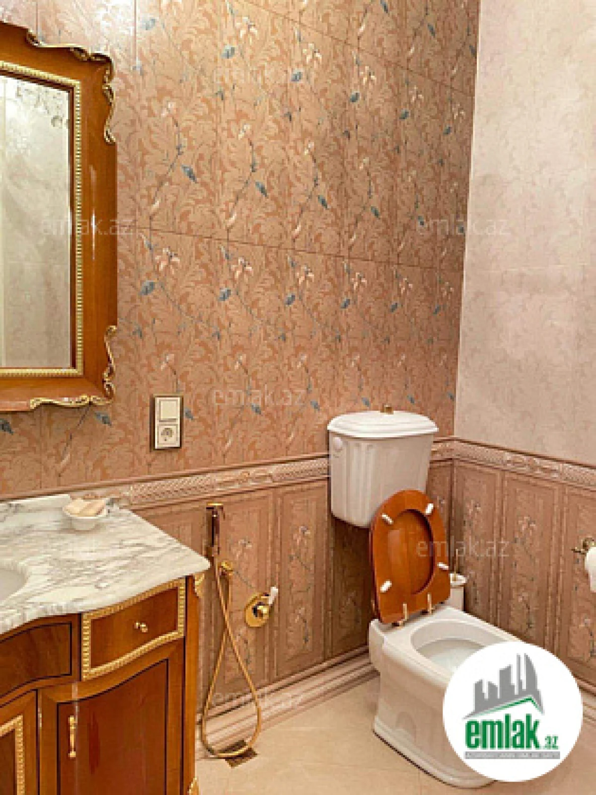 Satılır 5 otaqlı yeni tikili 320 m²