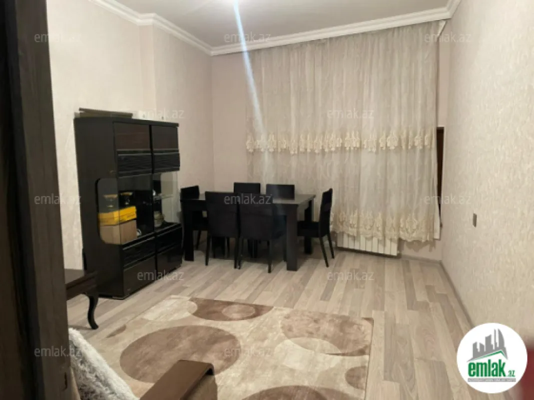 Satılır 2 otaqlı köhnə tikili 60 m²