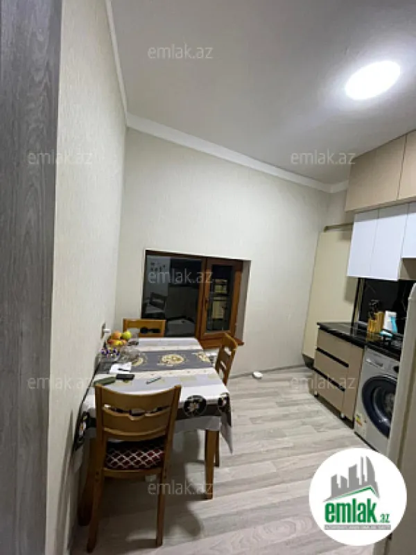 Satılır 2 otaqlı köhnə tikili 60 m²